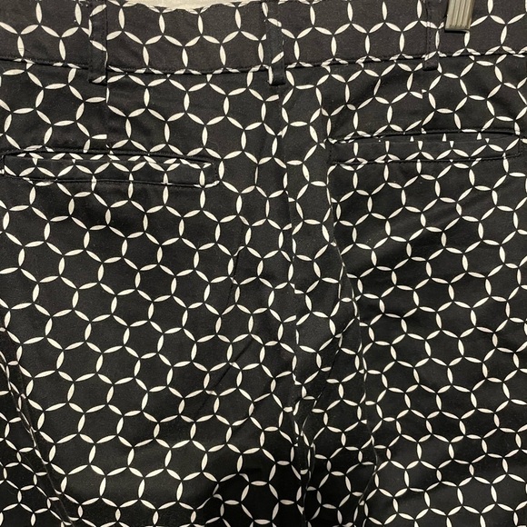 Counterparts Size 12 Cropped Pants. Cotten Polyester mix. Preowned, sold as is. - Picture 8 of 11